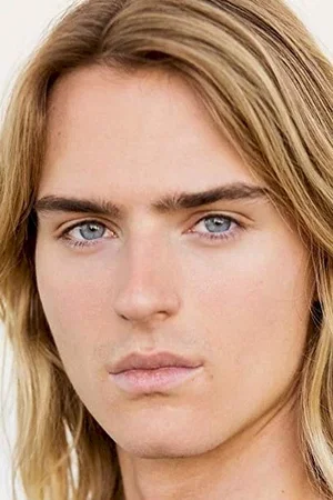  Luke Eisner