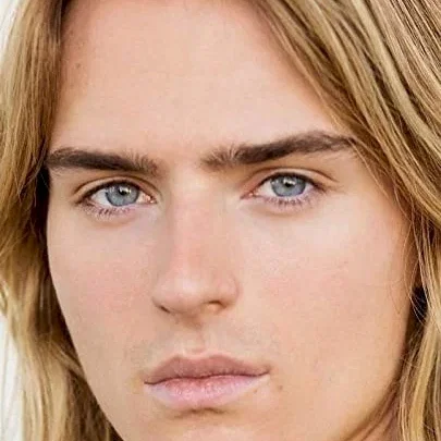  Luke Eisner