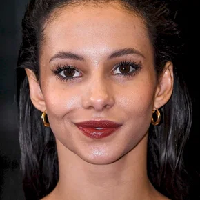 Photo star :  Francesca Hayward