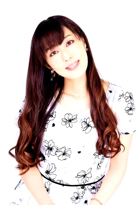  Yoko Hikasa