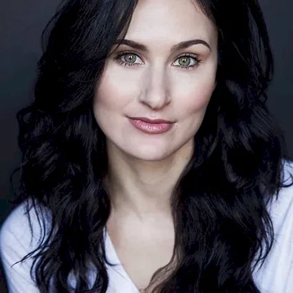  Katelyn Pearce