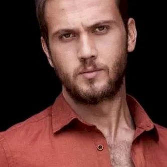  Aras Bulut Iynemli