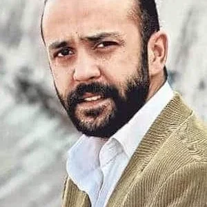  Sarp Akkaya