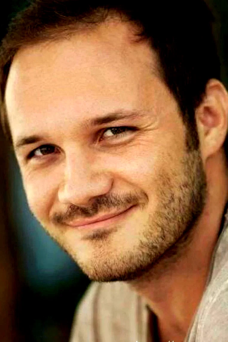  Deniz Celiloğlu