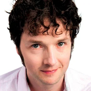 Photo star : Chris Addison