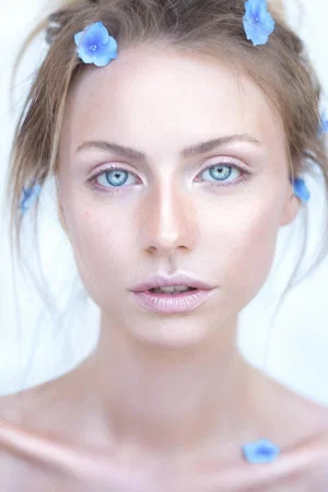  Maddie Phillips