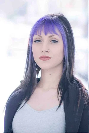  Lovina Yavari photo