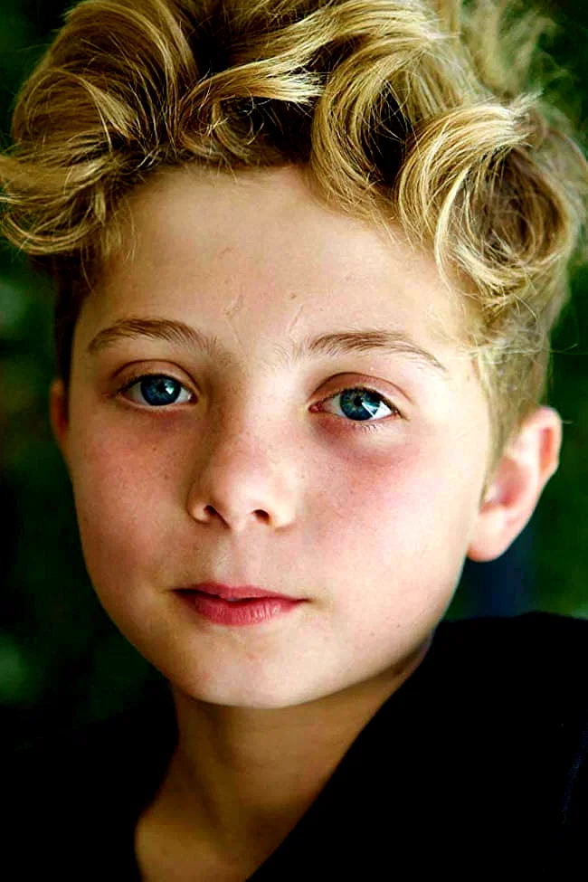  Roman Griffin Davis