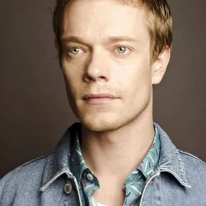 Photo star : Alfie Allen