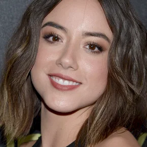 Photo star : Chloe Bennet