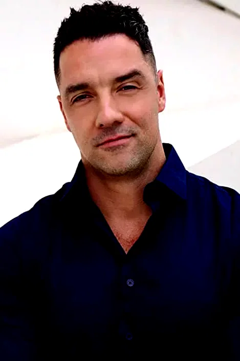  Joseph Izzo