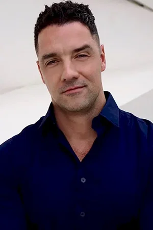  Joseph Izzo photo