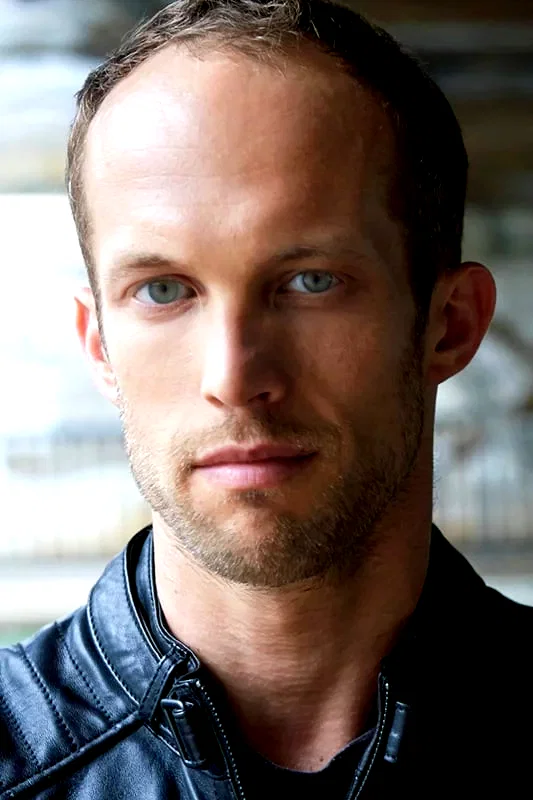  Ian Lake