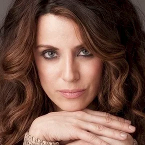Photo star : Alanna Ubach