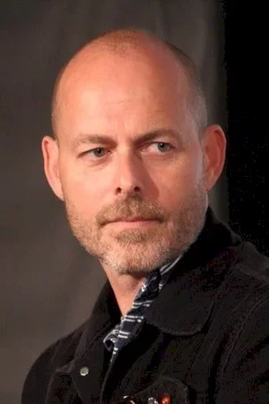  Daniel Minahan photo