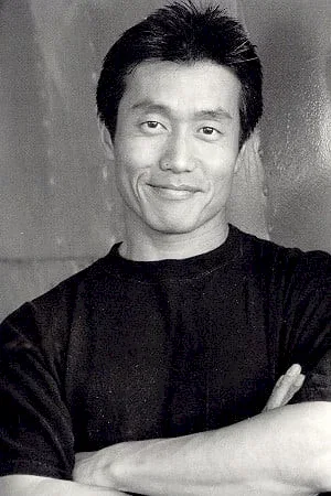  Toshiya Agata photo