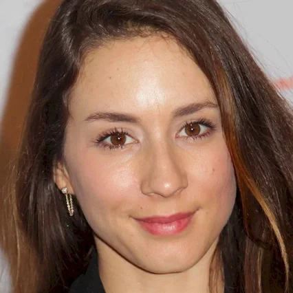 Troian Bellisario