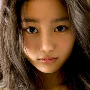 Photo star :  Shiori Kutsuna