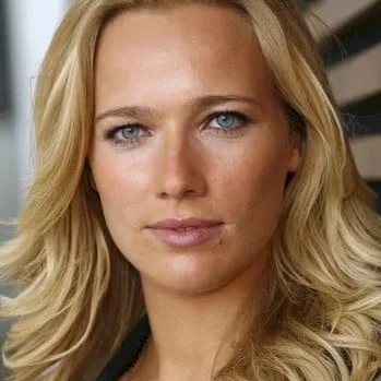  Jennifer Hoffman