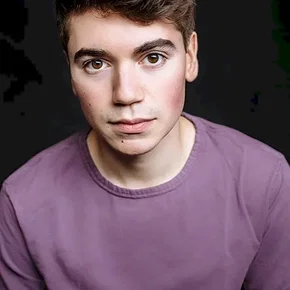 Photo star :  Noah Galvin
