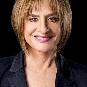 Photo star :  Patti Lupone