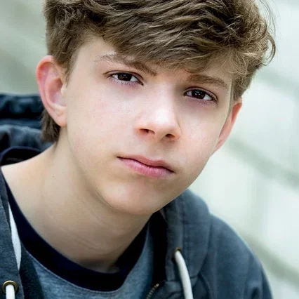  Gabriel Rush