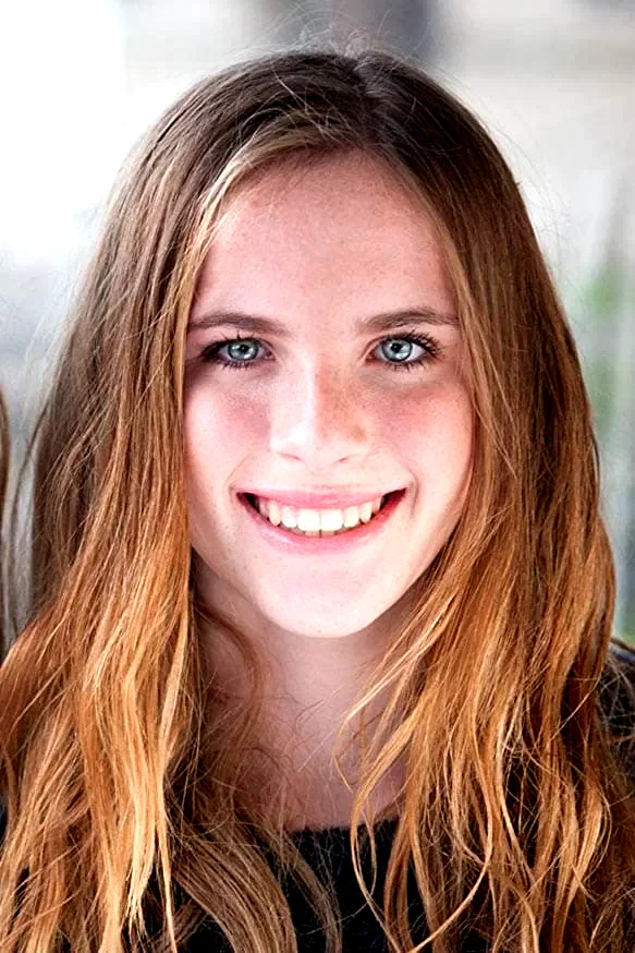  Noelle Sheldon