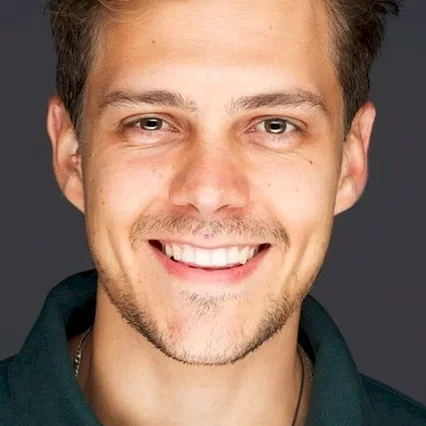  Miloš Biković
