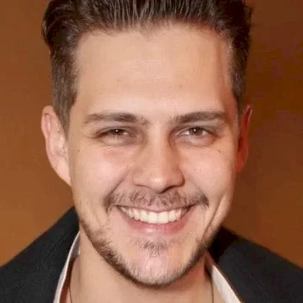  Miloš Biković