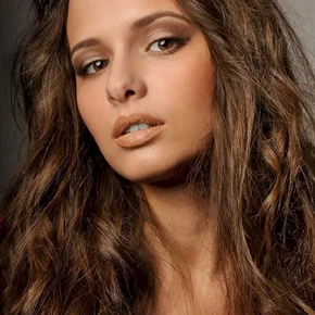 Photo star :  Lyubov Aksyonova