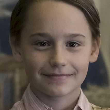 Finley Hobbins