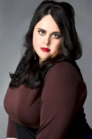  Sharon Rooney photo
