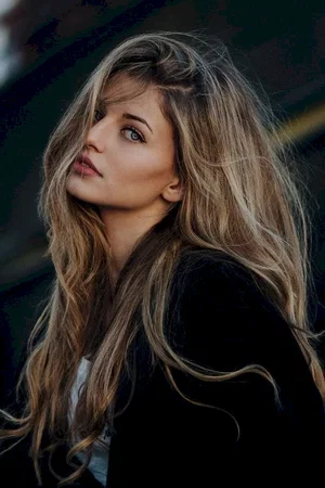 Eliana Jones photo