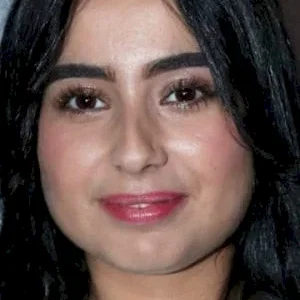  Mina Farid