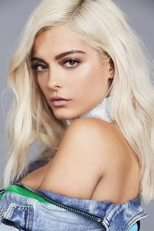  Bebe Rexha photo