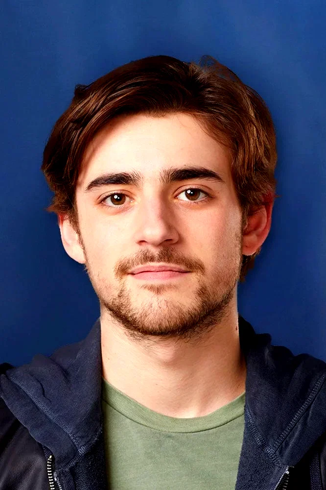Charlie Rowe