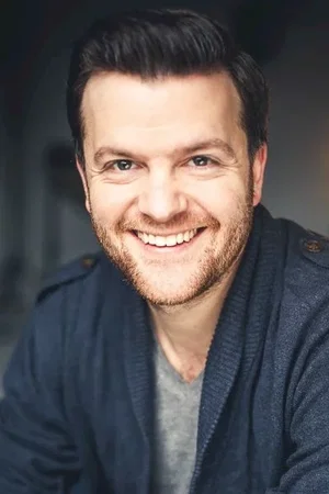 Tom Bennett photo