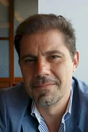 Sergio Pablos photo