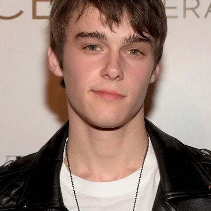  Mitchell Hope