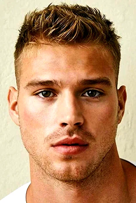  Matthew Noszka