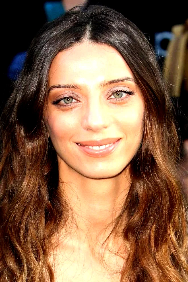 Angela Sarafyan