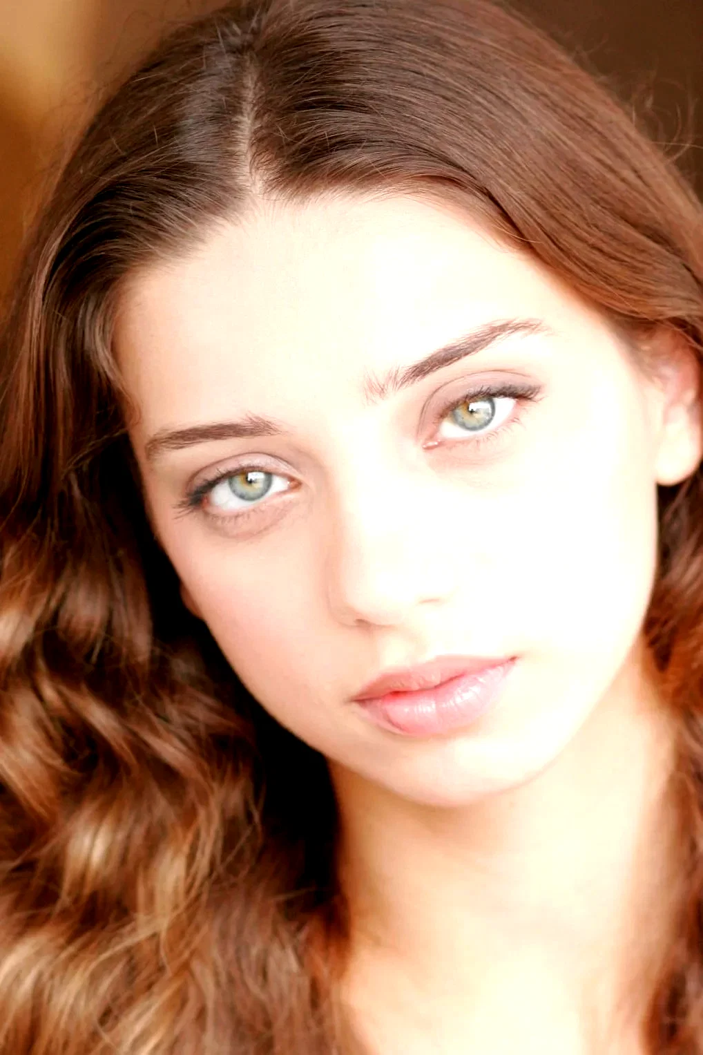 Angela Sarafyan
