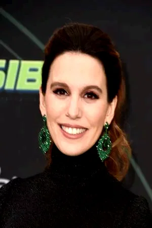 Christy Carlson Romano
