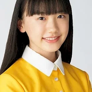  Mana Ashida