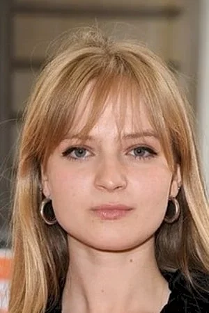  Nell Williams