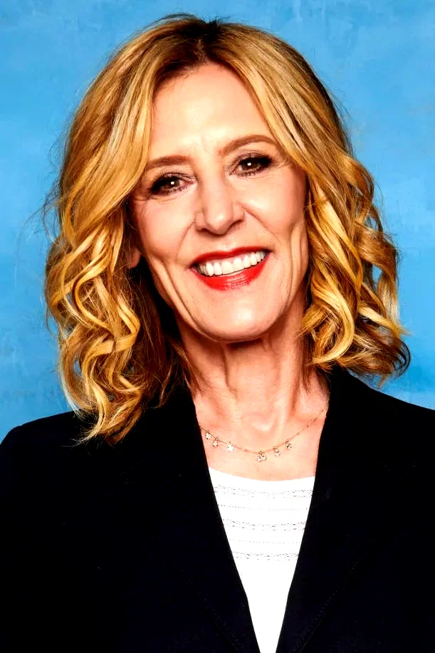  Christine Lahti