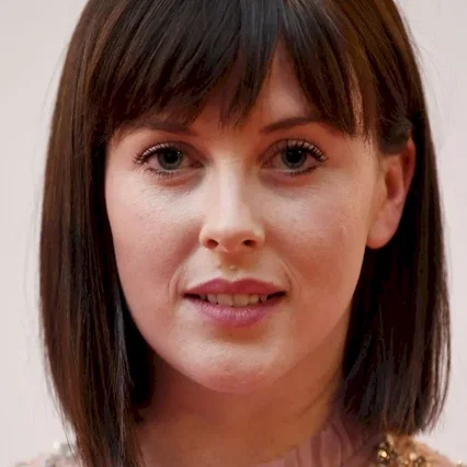 Alexandra Roach