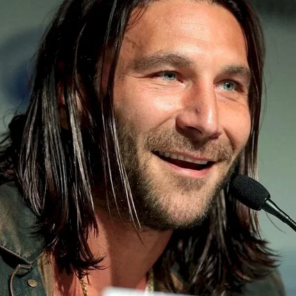 Zach McGowan