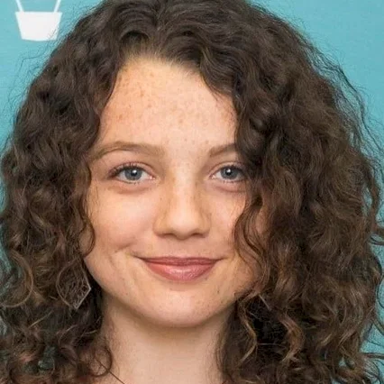 Stefania LaVie Owen