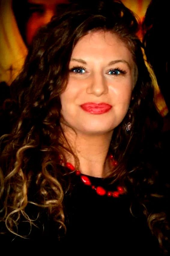  Wren Barnes